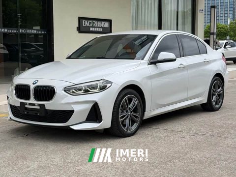 2022 BMW 1 Series 120i M Sport - ავტომობილი ჩინეთიდან