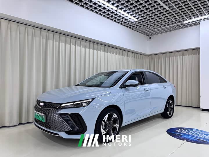 Geely Emgrand L HiP 1.5TD-DHT Pro 100KM Super Smart