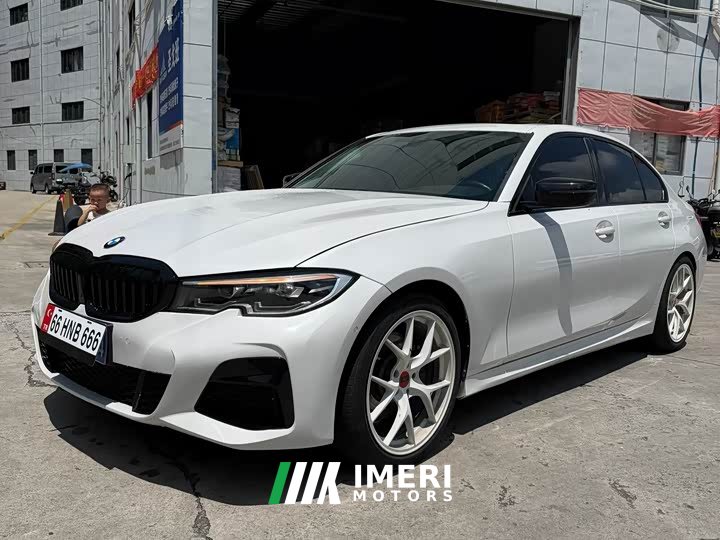 BMW 3 Series 2020 330i M Sport Night Edition Package - ავტომობილი ჩინეთიდან