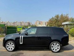 Land Rover Range Rover 3.0 L6 400PS Genesis Extended Edition - ფოტო 3