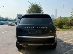 Land Rover Range Rover 3.0 L6 400PS Genesis Extended Edition - ფოტო 4
