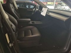 Tesla Model Y 2021 Standard Range RWD - ფოტო 4