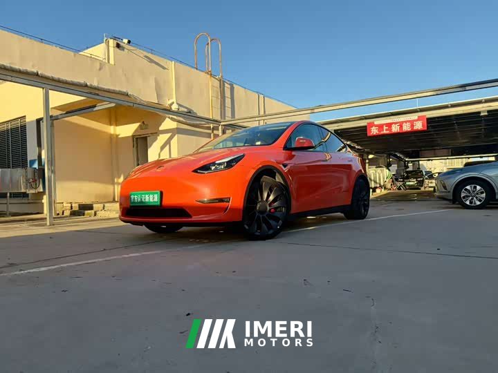 Tesla Model Y Performance All-Wheel Drive