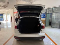Volkswagen Touareg 2022 280TSI FWD Luxury Edition - ფოტო 8