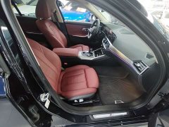 BMW 3 Series 2020 330i M Sport Night Edition Package - ფოტო 13