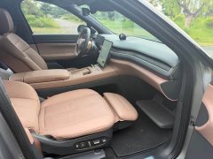 NIO ES8 75kWh - ფოტო 15