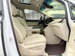 Buick GL8 ES Land Respect 653T Luxury - ფოტო 9