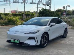 Geely Galaxy E8 550km Rear-Wheel Drive Pro - ფოტო 1