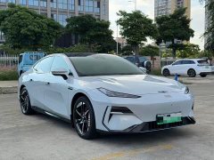 Geely Galaxy E8 550km Rear-Wheel Drive Pro - ფოტო 3