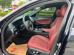 BMW 5 Series 530Li Premier M Sport Package - ფოტო 5