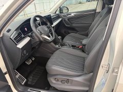 Volkswagen Tiguan L 2022 330TSI Automatic FWD R-Line Comfort Edition - ფოტო 5