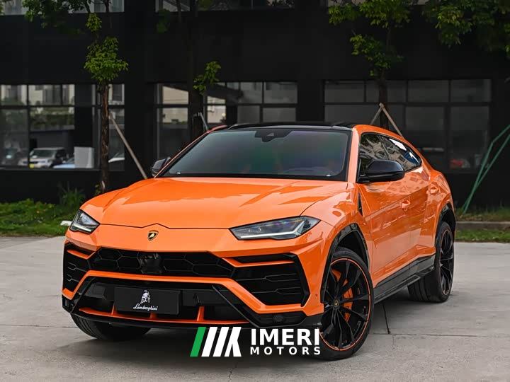 Lamborghini Urus 4.0T V8