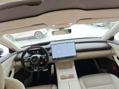 Xiaomi SU7 Four-Wheel Drive Max Edition - ფოტო 7