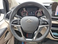 New Journey Xingtuo V70 2.0T Luxury Auto Long Wheelbase Mid-roof 9-seater - photo 15