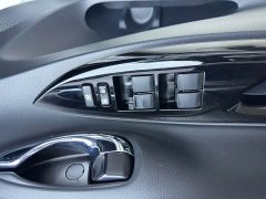 Toyota Yaris L Zhixuan X 1.5L CVT Luxury Plus - ფოტო 19