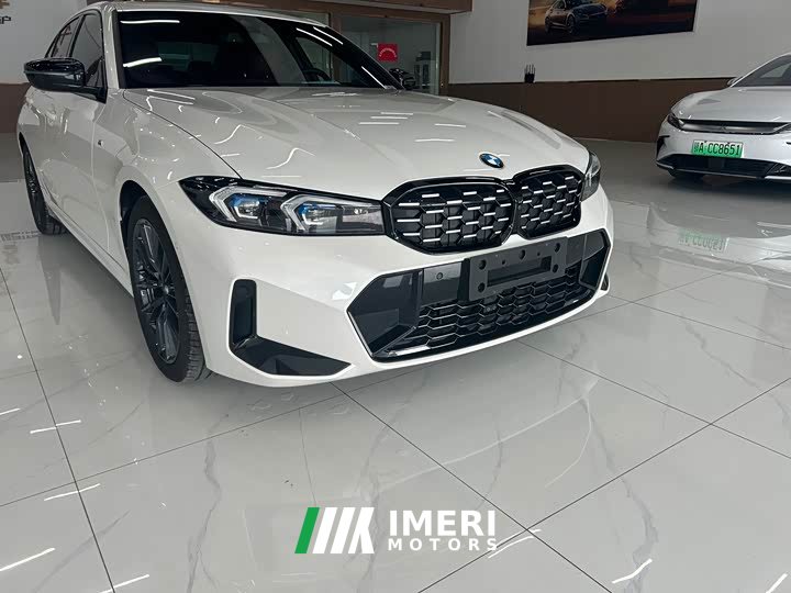 BMW 3 Series 330i M Sport Night Edition Package - ავტომობილი ჩინეთიდან