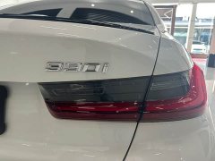 BMW 3 Series 330i M Sport Night Edition Package - ფოტო 19