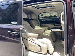 Buick GL8 Avenir Seven-Seater Comfort Edition - ფოტო 11