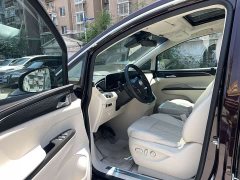 Buick GL8 Avenir Seven-Seater Comfort Edition - ფოტო 16