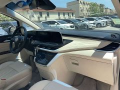 Buick GL8 Avenir Seven-Seater Comfort Edition - ფოტო 9