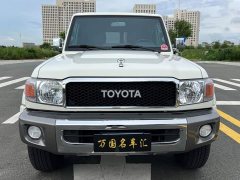Toyota Land Cruiser (Imported) LC76 4.0L Manual - ფოტო 2