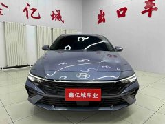 Hyundai Elantra 1.5L CVT Luxury - ფოტო 2