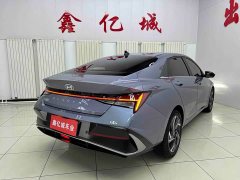 Hyundai Elantra 1.5L CVT Luxury - ფოტო 4