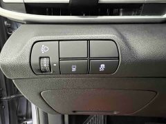 Hyundai Elantra 1.5L CVT Luxury - ფოტო 9