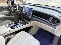 Denza D9 2022 DM-i 970 AWD Flagship - ფოტო 10