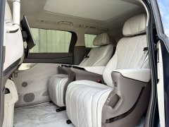 Denza D9 2022 DM-i 970 AWD Flagship - ფოტო 17