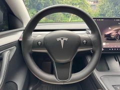Tesla Model Y Long Range All-Wheel Drive - ფოტო 8