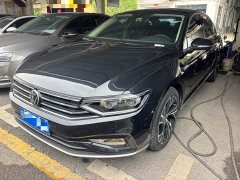 Volkswagen Magotan 330TSI DSG 30th Anniversary Edition - ფოტო 1