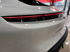 Porsche 2022 Taycan 4S - ფოტო 18