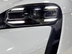 Porsche 2022 Taycan 4S - ფოტო 3