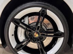 Porsche 2022 Taycan 4S - ფოტო 4
