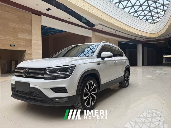 Volkswagen Touareg 2022 280TSI FWD Luxury Edition - ავტომობილი ჩინეთიდან