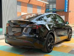 Tesla Model Y 2022 Facelift Long Range All-Wheel Drive - ფოტო 4