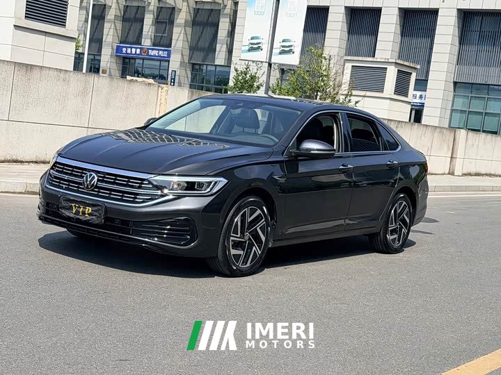 Volkswagen Sagitar 300TSI DSG Excellence Edition - ავტომობილი ჩინეთიდან