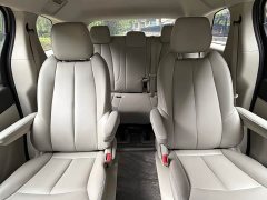 Buick GL8 Land Business Class Comfort Edition - ფოტო 12