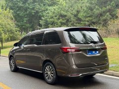 Buick GL8 Land Business Class Comfort Edition - ფოტო 4