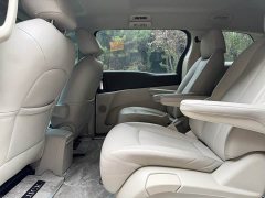 Buick GL8 Land Business Class Comfort Edition - ფოტო 7