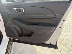 Honda Vezel 1.5L CVT Pioneer Edition - ფოტო 17