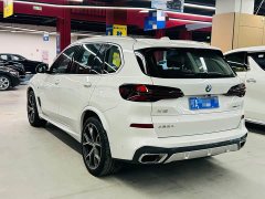 BMW X5 xDrive 30Li M Sport Premium Package - ფოტო 6
