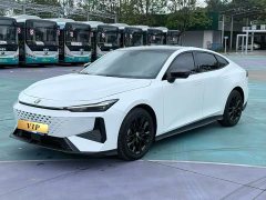 Changan UNI-V 1.5T 500Bar Luxury Sport Edition - ფოტო 1