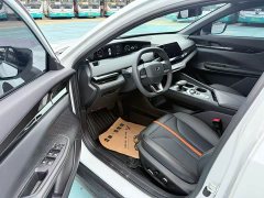 Changan UNI-V 1.5T 500Bar Luxury Sport Edition - ფოტო 7
