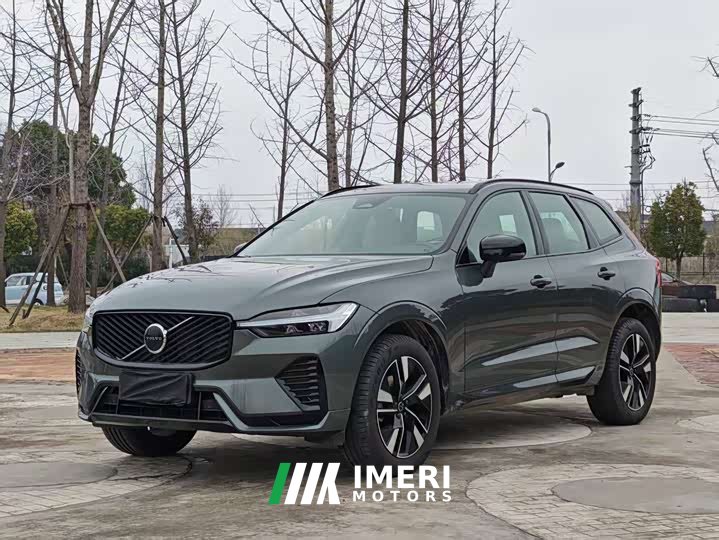 Volvo XC60 B5 AWD Smart Remote Sport Edition - ავტომობილი ჩინეთიდან
