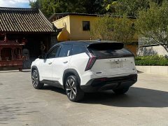 Geely Boyue L 2023 1.5TD DCT Luxury - ფოტო 11