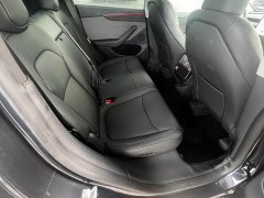 Tesla Model Y Rear-Wheel Drive Launch Edition - ფოტო 8
