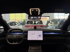 NIO ES8 2026 Six-Seat Executive Luxury Edition - ფოტო 3
