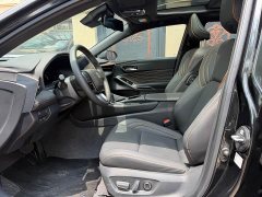 Toyota Avalon 2024 Hybrid 2.0L Luxury - ფოტო 4